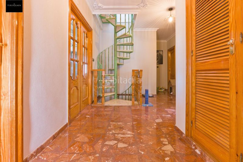 Foto f2272995-cb37-48b2-8fb3-59252d0ad844. Casa amb calefacció aparcament a Cájar