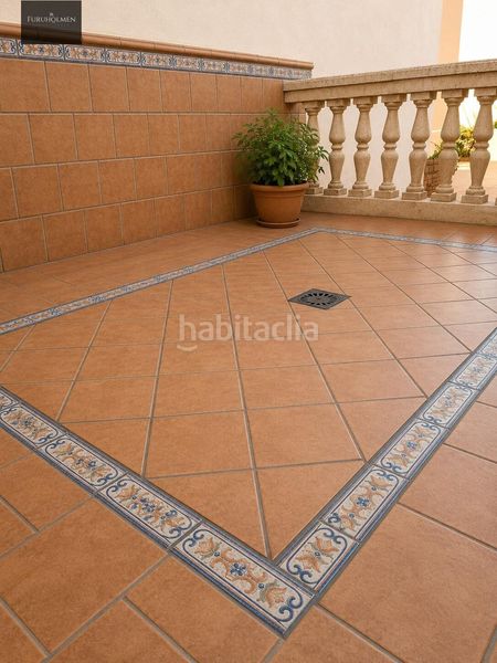 Foto 1c60be76-78bc-4598-a1bc-d5cd95eca1d8. Casa amb aparcament a Padul