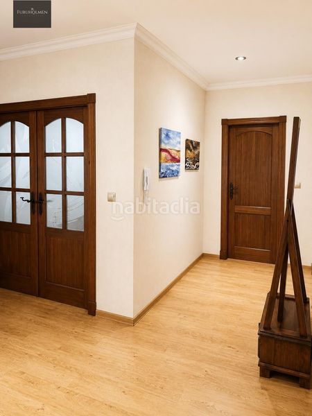 Foto 2f7ba213-2801-4cd3-80a6-fbbcc4ec805b. Casa amb aparcament a Padul