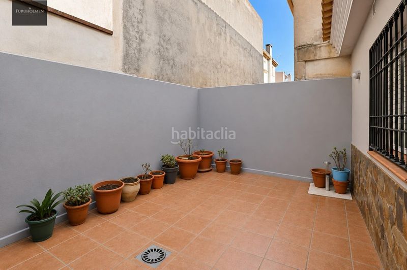 Foto 0764b64e-0f64-421f-aea0-5f14b73d2a33. Casa amb aparcament a Padul
