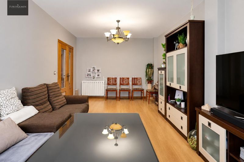 Foto 176de274-2466-4413-85ca-1a6153f849f5. Casa amb aparcament a Padul
