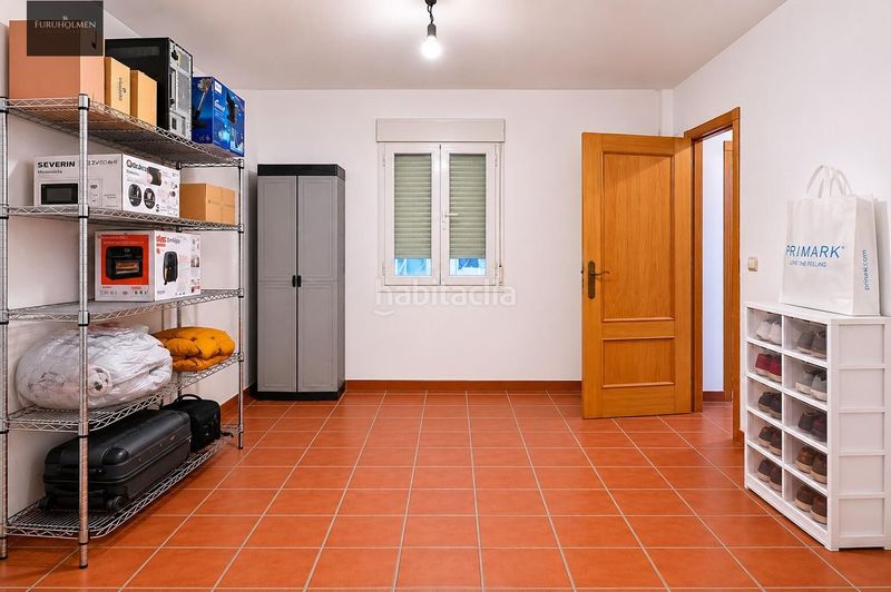 Foto 1abe6df8-6a45-49f1-9649-fd4d2c6623a3. Casa amb aparcament a Padul