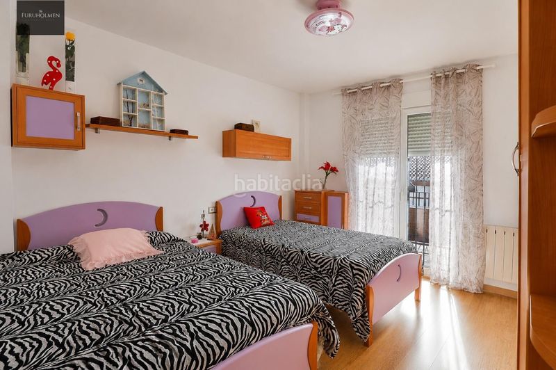 Foto bb5dc162-677f-43bf-89f9-d6e7407e0a35. Casa amb aparcament a Padul