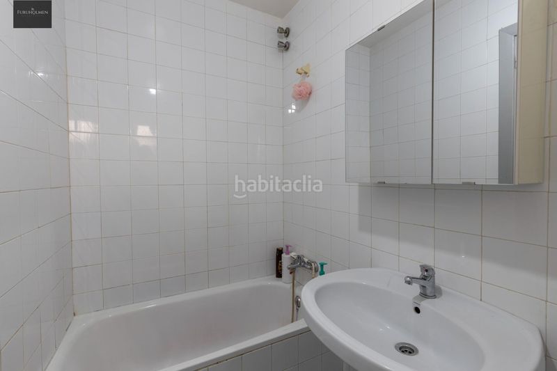 Foto fec36fa2-53b8-44ff-ab9e-38f3599a9f99. Casa adossada a Guadix