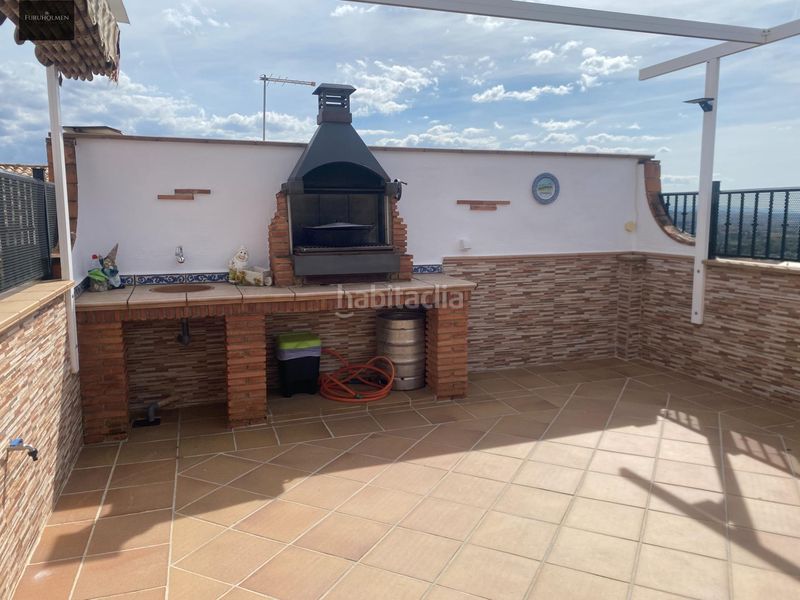 Foto 7b63eb3b-362b-456a-876d-0c144b5e77bd. Casa adossada amb calefacció aparcament a Cájar