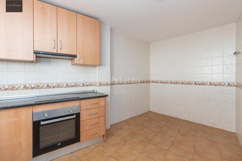 Foto 19d112fb-67c0-45cf-b367-1a074256b023. Casa aparellada amb calefacció aparcament a Barrio de la Vega Monachil