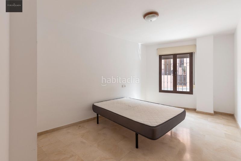 Foto 454c818e-78cd-41f1-ba8d-74c41fa5d6d1. Casa aparellada amb calefacció aparcament a Barrio de la Vega Monachil
