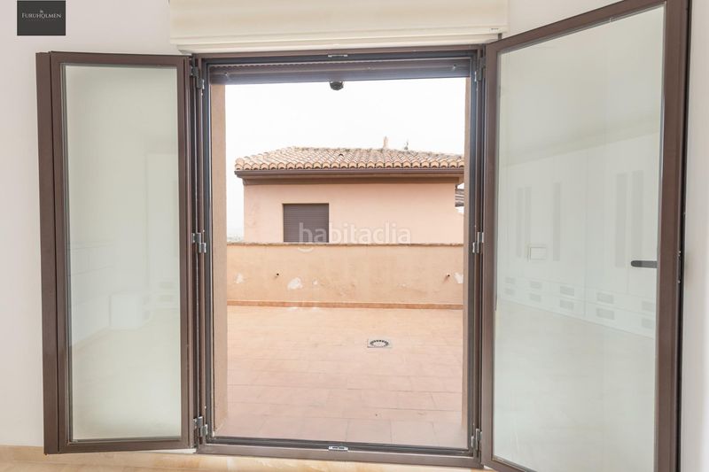 Foto 4effba42-c2af-471c-952f-ca652f8aaa34. Casa aparellada amb calefacció aparcament a Barrio de la Vega Monachil