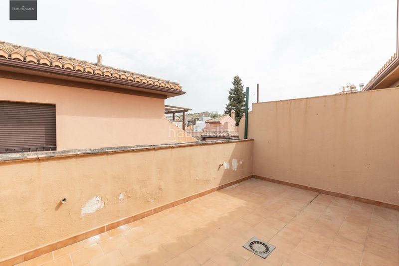 Foto 9af90efc-fb8f-496d-8b25-e0d0ea25da1f. Casa aparellada amb calefacció aparcament a Barrio de la Vega Monachil
