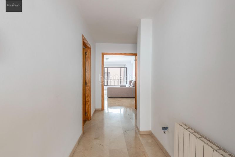 Foto e7b9de66-55e3-4a7c-ac80-71b765cdd77f. Casa aparellada amb calefacció aparcament a Barrio de la Vega Monachil