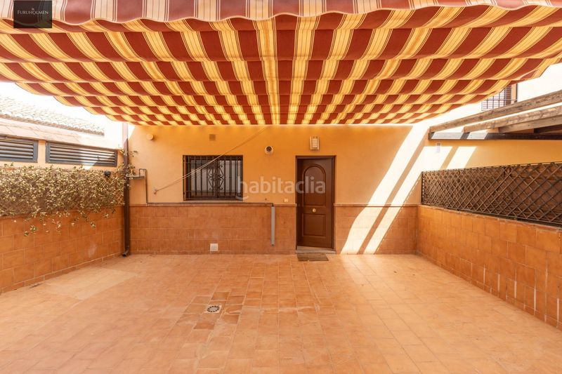 Foto f9f9cf01-5df8-477c-ba2e-add8ded212e0. Casa aparellada amb calefacció aparcament a Barrio de la Vega Monachil