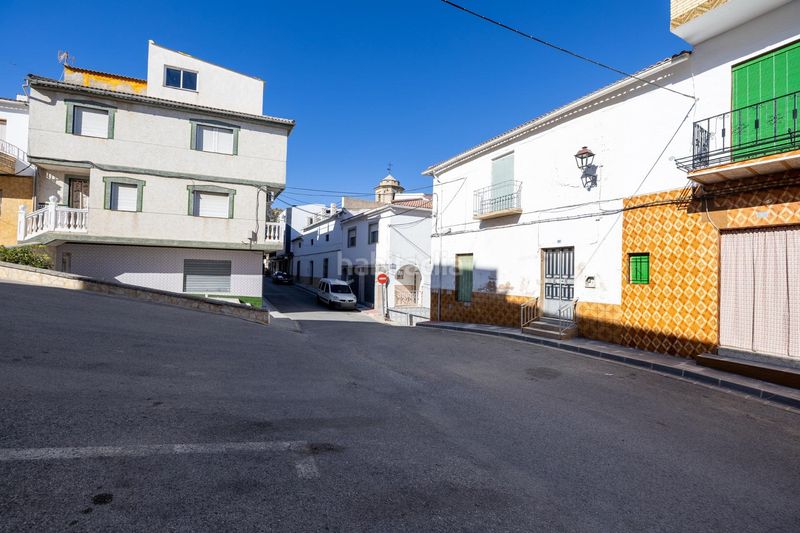 Foto 5add4a9b-c243-4dff-ab31-8f199e6f6bee. Chalet !! amplia vivienda en pleno centro a precio irresistible!! en Montejícar