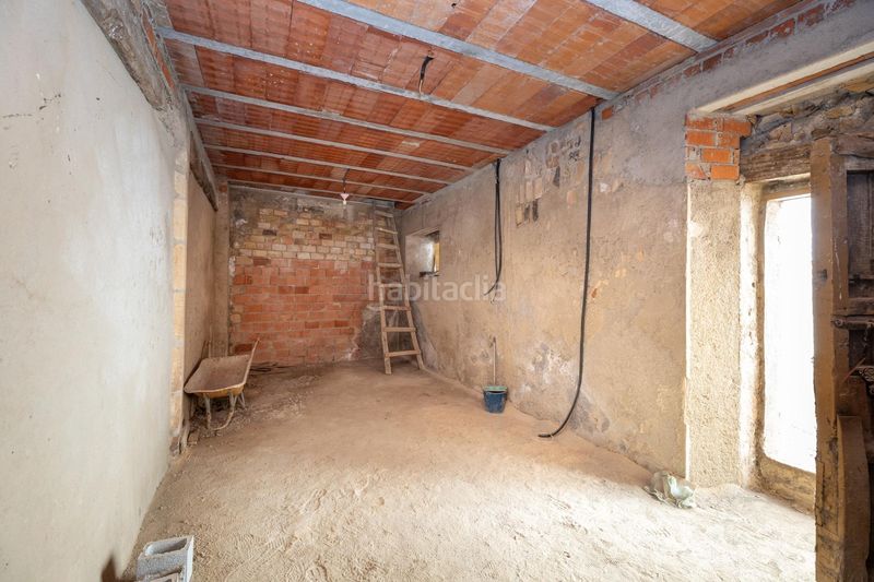 Foto e4f9a480-6dcd-4d50-ac63-8c2e7b83d044. Chalet !! amplia vivienda en pleno centro a precio irresistible!! en Montejícar