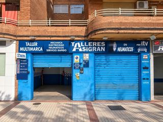 Business premise in Fígares