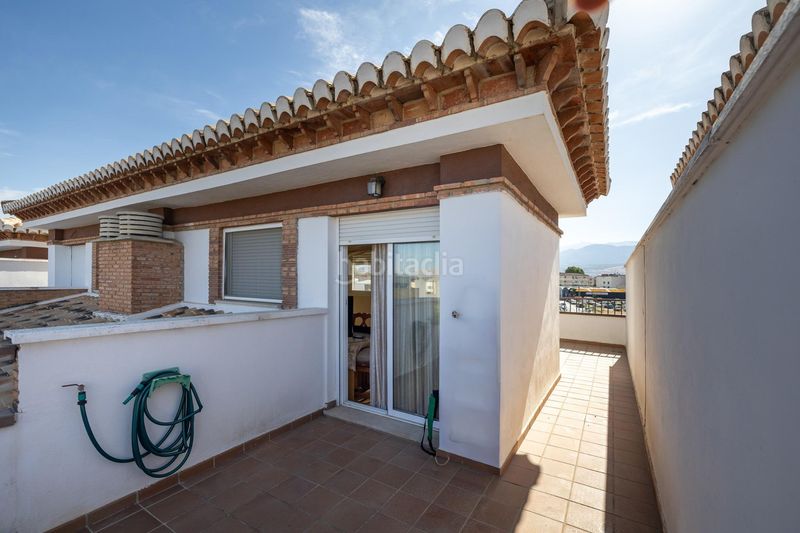 Foto 310b057f-f091-4873-837d-f0f0d229cbd3. Casa adosada !! espectacular vivienda en la mejor zona para entrar a vivir !! en Armilla