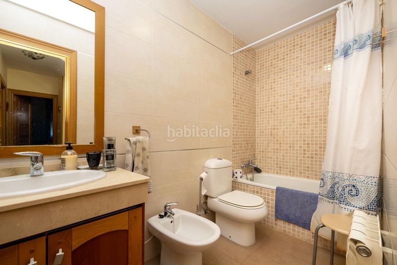 Foto 6f751a03-dbda-4d61-b24a-8287aea42dbc. Casa adosada !! espectacular vivienda en la mejor zona para entrar a vivir !! en Armilla