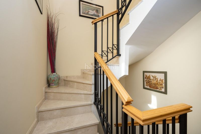Foto fdbd0b59-0b58-4c51-9bd9-45c32f3c79cc. Casa adosada !! espectacular vivienda en la mejor zona para entrar a vivir !! en Armilla