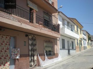 Casa a Calle ALVARO BAZAN 1