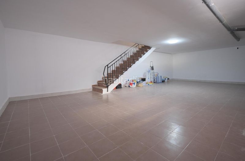 Foto 1fe0166d-5ce7-4bc2-beb4-63fcfa5cc803. Casa adossada amb aparcament a Freila