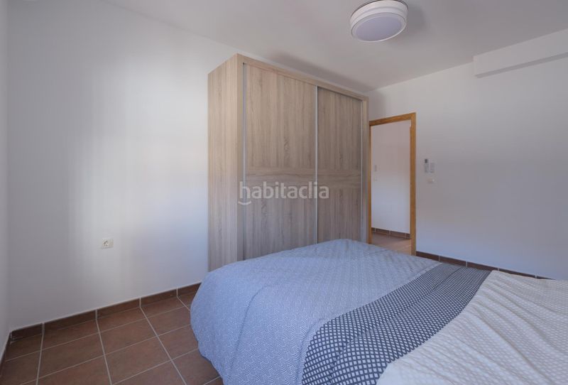 Foto 8903728f-5c95-4266-a3dd-fdb73d18f436. Casa adossada amb aparcament a Freila