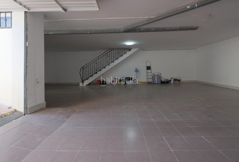 Foto 8d4f7241-78bb-4b66-be5c-ddfaf1c77197. Casa adossada amb aparcament a Freila