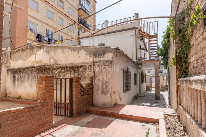 Foto a1f41806-5c88-4625-99c8-7abcbba37fdf. Xalet amb aparcament a Barrio de Zaidín Granada