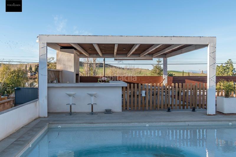 Foto 96ada4ab-b3d7-412e-b33d-33064e6e22d5. Chalet preciosa casa totalmente reformada en suspiro del moro, en Otura