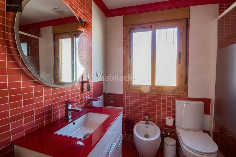 Foto 22ad226b-d29f-4c1b-b2ac-bad558bfd20e. Chalet gran chalet con piscina en los pinillos en Pinos Genil