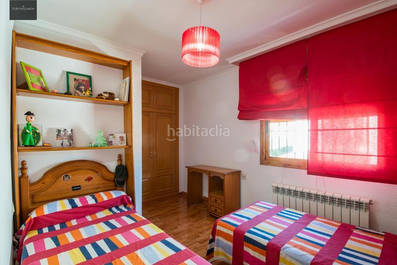 Foto 5eebbae7-3190-4844-bdec-c14852f40852. Chalet gran chalet con piscina en los pinillos en Pinos Genil
