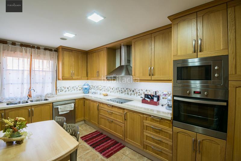 Foto dceb555f-6d3e-4c2a-904e-33d8b79d1763. Chalet gran chalet con piscina en los pinillos en Pinos Genil