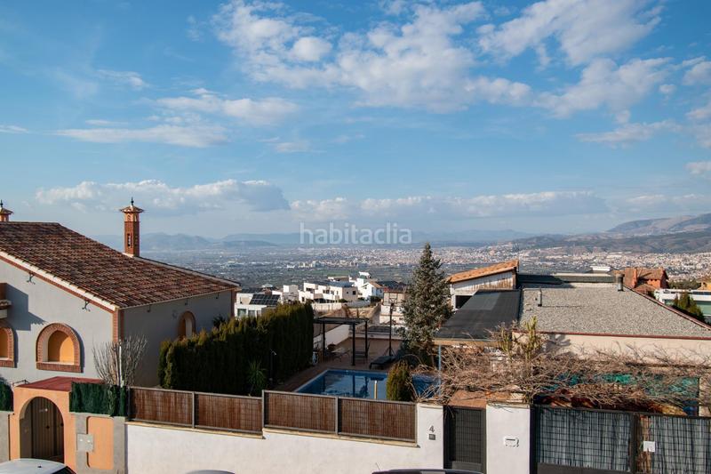 Foto 5d91f466-d720-41e9-9934-99b8b3841f3c. Chalet  en la zubia con piscina en Altos de la Zubia Zubia (La)