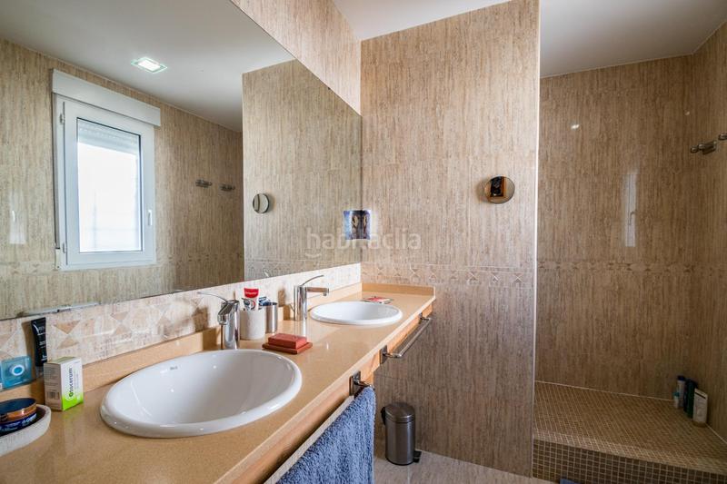 Foto 6fcdcbd4-fe85-4eb8-9d46-25d073659b97. Chalet  en la zubia con piscina en Altos de la Zubia Zubia (La)