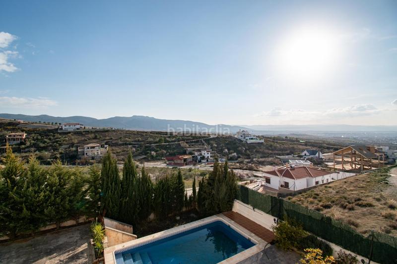 Foto e5557e9c-afc6-41ab-8ba8-238f254aa4bd. Chalet  en la zubia con piscina en Altos de la Zubia Zubia (La)