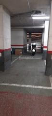 Aparcament cotxe a Passatge coll del portell 434b. Plaça per a motos, o per a cotxe petit