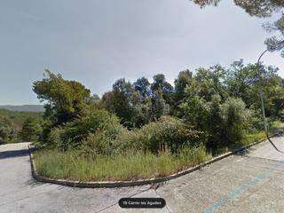 Terreny residencial a Carrer les agudes 32. Venta solar en el muntanyà, junto al hotel, único