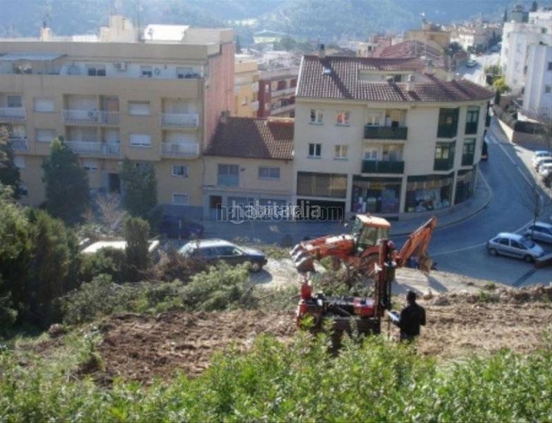 Foto 2bd33444-787d-4545-9968-fbf33c519dd3. Terreny residencial a carrer del sol 8 a Torrelles de Llobregat