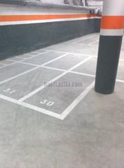 Location Parking moto à Carrer de llull 180. Doble puerta seguridad con mando