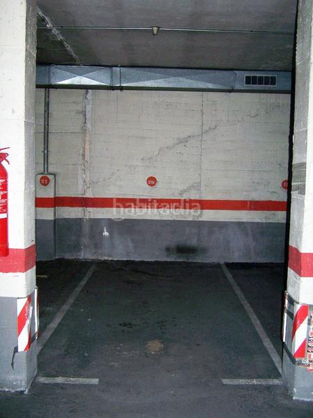 Foto 3c883172-3396-4bf5-b168-bdbd94e03b1d. Aparcament cotxe a avinguda Bufalà 36 a Bufalà Badalona