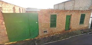 Terreny residencial a Calle ruiz moreno 27. Solar urbano de 315 m2 en valderrubio, oportunidad