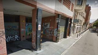 Miete Motorradparkplatz in Ronda de la torrassa 118. Alquiler moto parquing en rambla catalana, 77