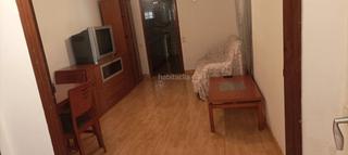 Casa a Plaça dels arbres 10. Casa de pueblo en venta
