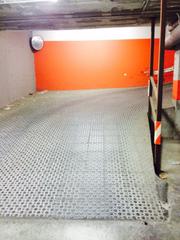Parking voiture à Carrer de santa caterina 45. Parking en pleno centro de igualada, inmejorable