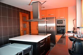 Piso en Calle ave maría 16a. Gran cocina con isla