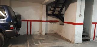 Aparcament de moto a Carrer de verdi 92. Venta parking moto, planta carrer