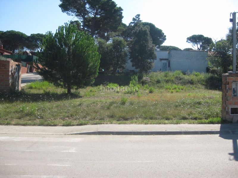 Foto fb535cf1-f35f-48d9-bb8e-b1bc34bbda99. Terreny residencial a plaça mestre mas ros 8 a Caldes de Malavella