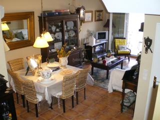 Casa adossada a Carrer senill 33. Chalet adosado
