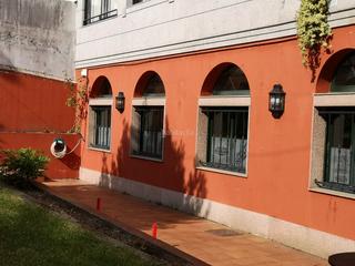 Location Local commercial à Rúa bosque desamparados 4. Bajo para cualquier tipo de negocio