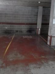 Miete Autoparkplatz in Carrer de la igualtat 20. Parking en alquiler