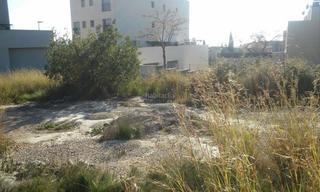 Terreny residencial a Carrer del fes 4. Solar urbano en zona residencial