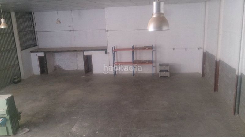 Foto bf3ee9ec-7755-4e82-b4b8-6f06cfcc9a3d. Fabrikhalle in carrer sant eloi 35 in Zona Nord Alcoi